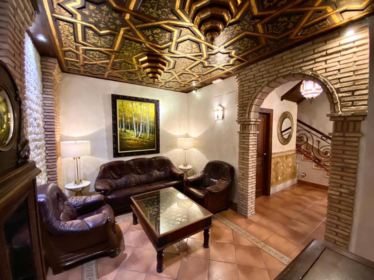 Hostal Rodri (Adults Only) — Photos 1